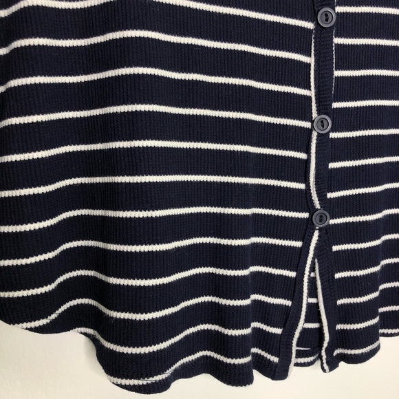 Live in the Moment Thermal Striped Crop Blue - Picture 3 of 9